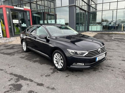 2019 - Volkswagen Passat Manual