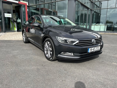 2019 - Volkswagen Passat Manual