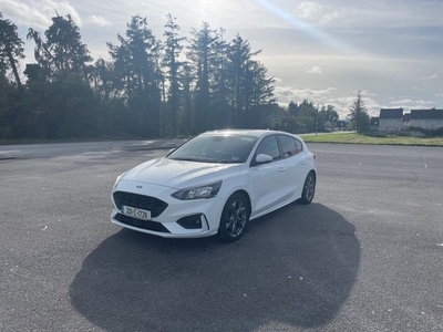 2020 - Ford Focus Manual