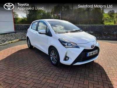 2020 - Toyota Yaris Manual