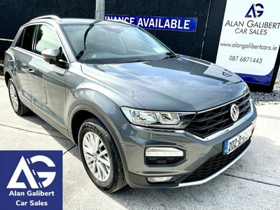 2020 - Volkswagen T-Roc Manual