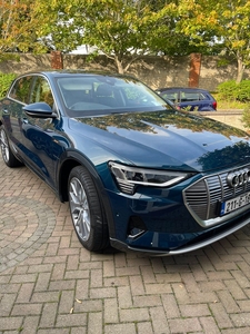 2021 - Audi e-tron Automatic