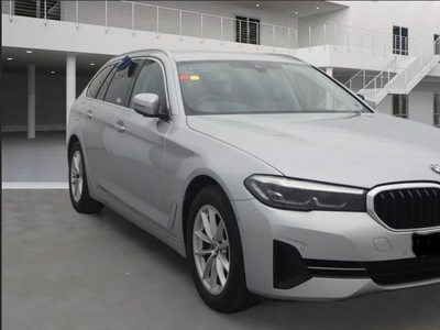 2021 - BMW 5-Series Automatic