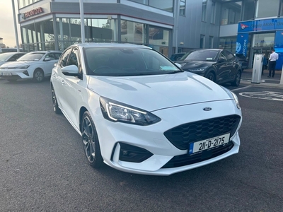 2021 - Ford Focus Manual