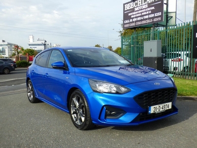 2021 - Ford Focus Manual