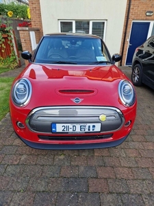 2021 - Mini Cooper Automatic