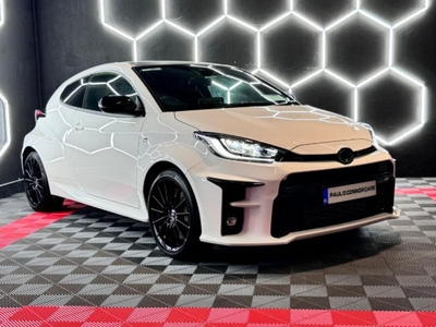 2021 - Toyota Yaris Manual