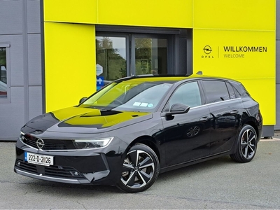 2022 - Opel Astra Automatic
