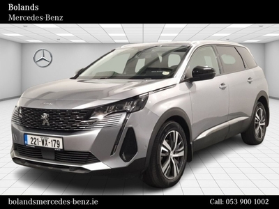 2022 - Peugeot 5008 Manual