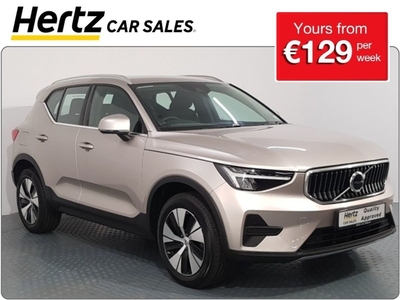 2022 - Volvo XC40 Automatic