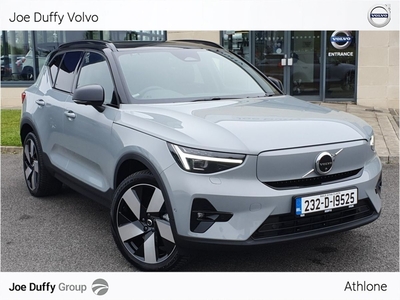 2023 - Volvo XC40 Automatic