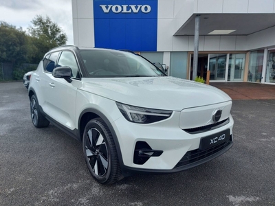 2024 - Volvo XC40 Automatic