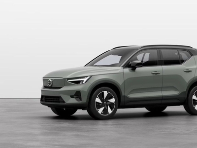 2024 - Volvo XC40 Automatic