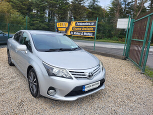 TOYOTA AVENSIS