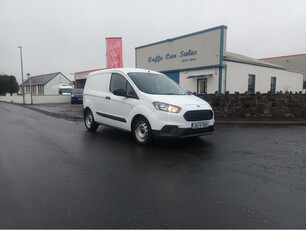 FORD TRANSIT COURIER