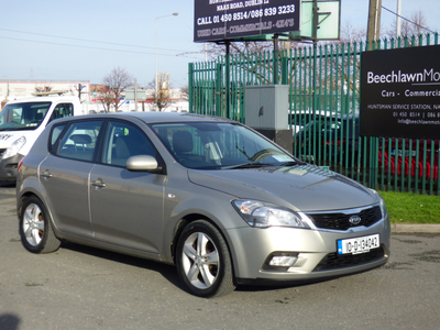 2010 (10) Kia Ceed