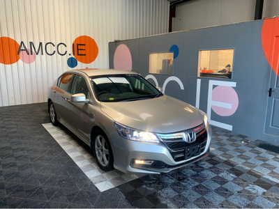 2013 (132) Honda Accord