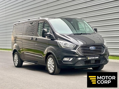 2018 (182) Ford Tourneo