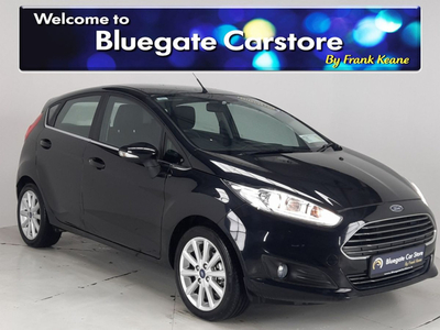 2016 (161) Ford Fiesta