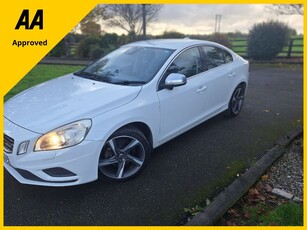 2013 (132) Volvo S60