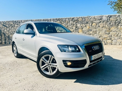 2012 - Audi Q5 Manual