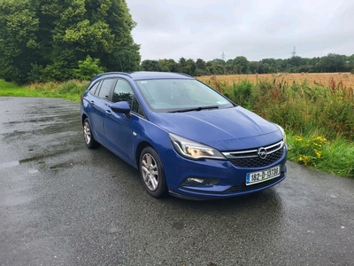 2018 - Opel Astra Manual