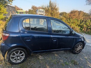 2003 - Toyota Yaris Manual