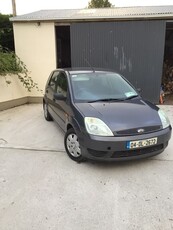 2004 - Ford Fiesta Manual