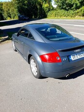 2005 - Audi TT Manual