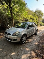 2008 - Ford Fiesta Manual