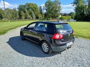 2008 - Volkswagen Golf ---