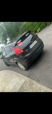 2009 - Ford Fiesta ---