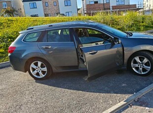 2009 - Honda Accord Manual