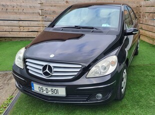 2009 - Mercedes-Benz B-Class Manual