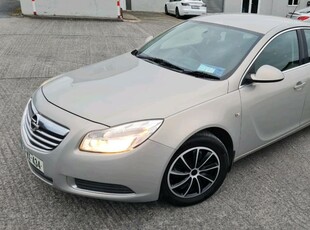 2009 - Opel Insignia Manual