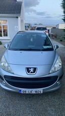 2009 - Peugeot 207 Manual