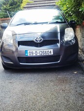 2009 - Toyota Yaris ---