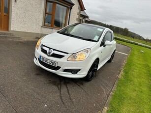 2009 - Vauxhall Corsa ---