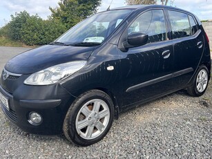 2010 - Hyundai i10 Manual