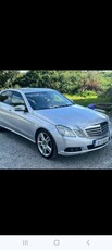 2010 - Mercedes-Benz E-Class Manual