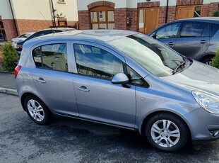 2010 - Opel Corsa Manual