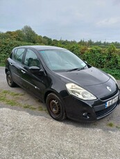 2010 - Renault Clio Manual