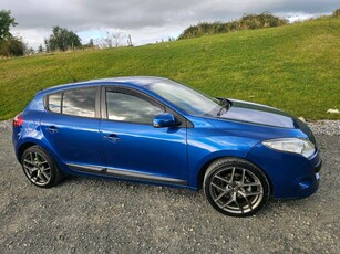 2010 - Renault Megane Manual