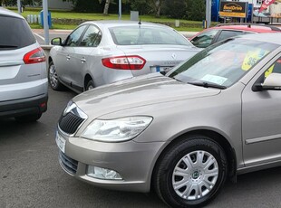 2010 - Skoda Octavia Manual