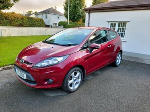 2011 - Ford Fiesta Manual