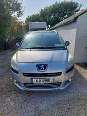 2011 - Peugeot 5008 Manual