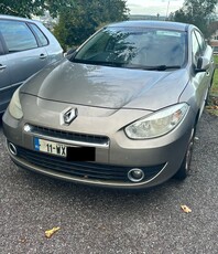 2011 - Renault Fluence Manual