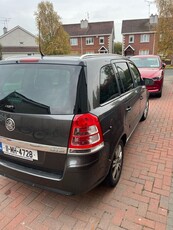 2011 - Vauxhall Zafira ---