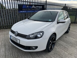 2011 - Volkswagen Golf Automatic