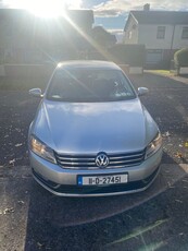 2011 - Volkswagen Passat Manual